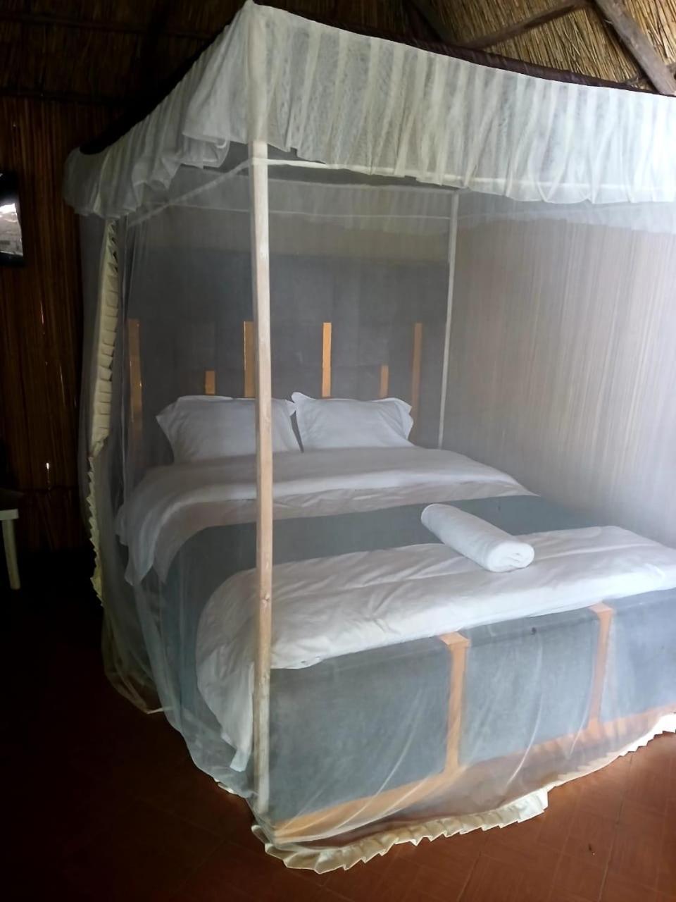 Ches Bay Resort Nangina Eksteriør billede